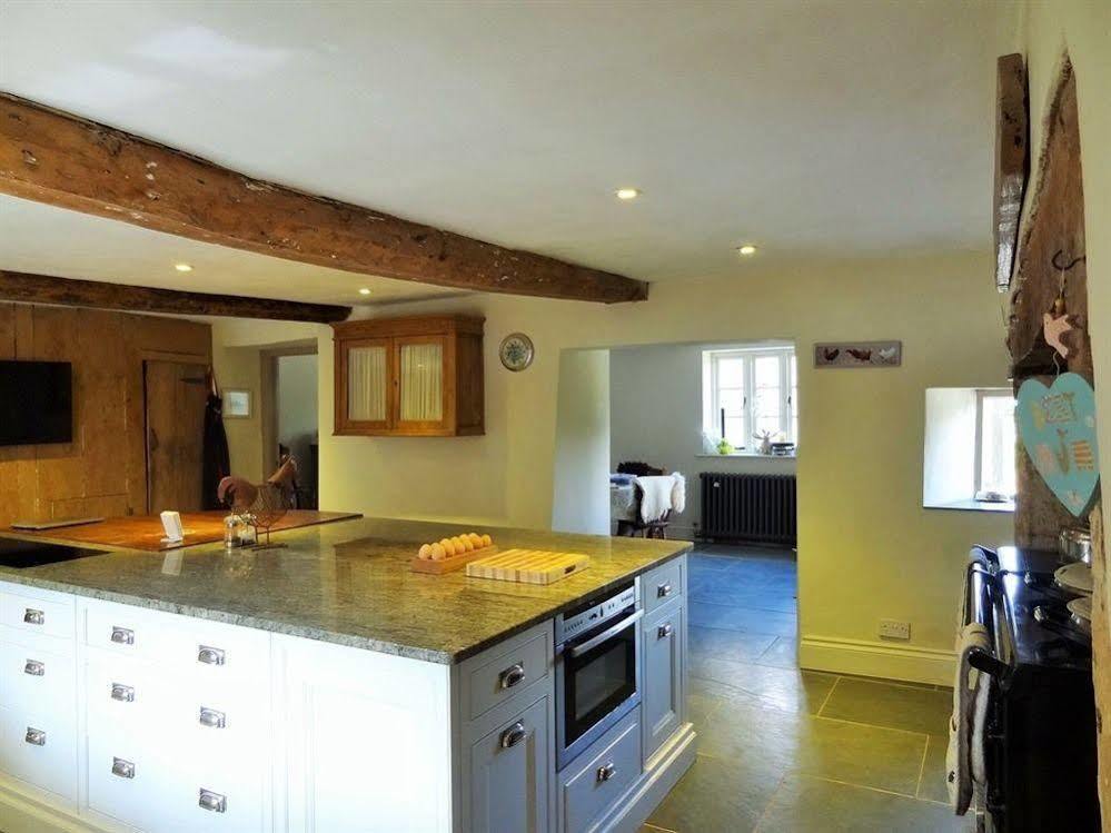 Huxham Farmhouse Bed and Breakfast East Pennard Εξωτερικό φωτογραφία