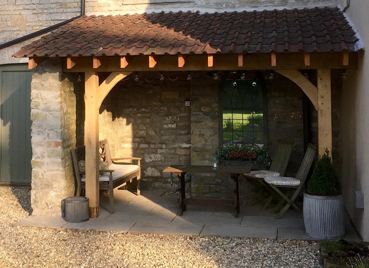 Huxham Farmhouse Bed and Breakfast East Pennard Εξωτερικό φωτογραφία