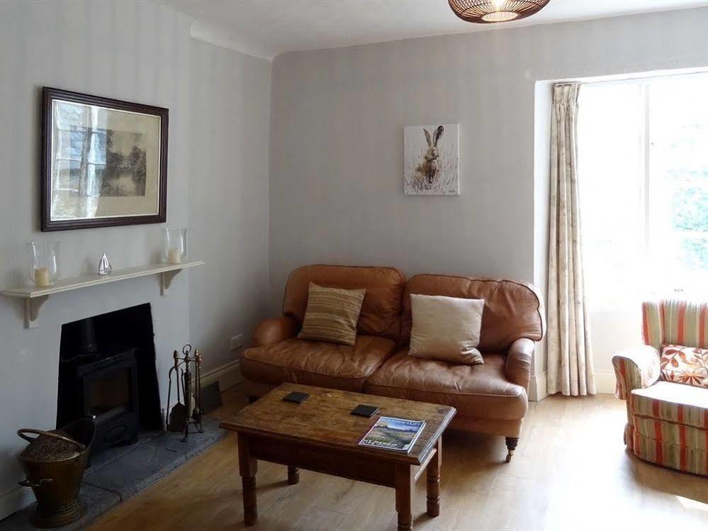 Huxham Farmhouse Bed and Breakfast East Pennard Εξωτερικό φωτογραφία